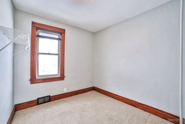 240 Lackawanna Avenue, Cheektowaga, NY 14212