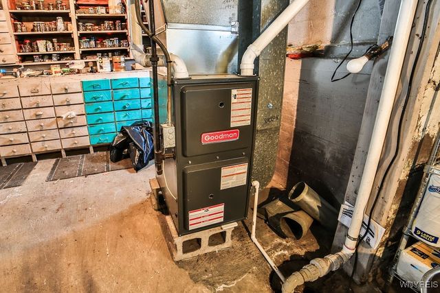 240 Lackawanna Avenue, Cheektowaga, NY 14212