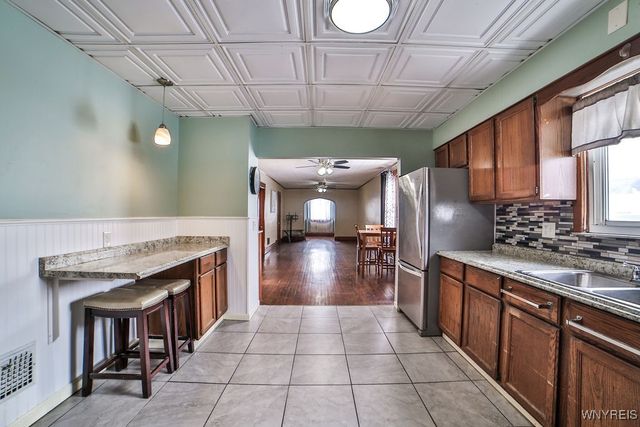 240 Lackawanna Avenue, Cheektowaga, NY 14212