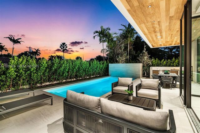 8935 Froude Ave, Surfside, FL 33154