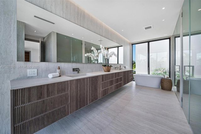 8935 Froude Ave, Surfside, FL 33154