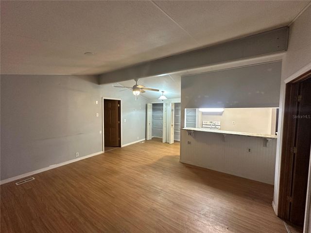 6896 NE 52ND TERRACE, Wildwood, FL 34785