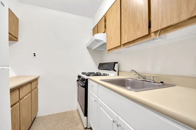 309 W 138TH Street, New York City, NY 10030