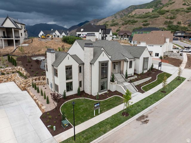 263 E MAPLE RIDGE DR, Mapleton, UT 84664