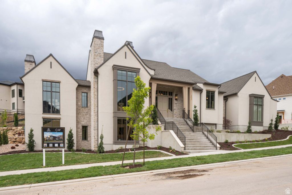 263 E MAPLE RIDGE DR, Mapleton, UT 84664