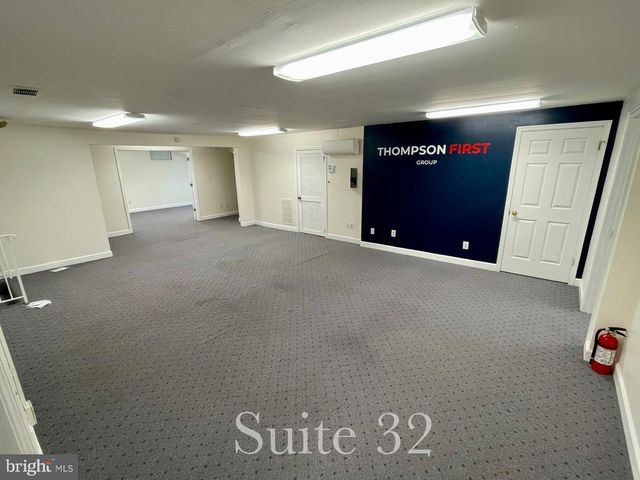 5201 W WOODMILL DR #32 LOWER, Wilmington, DE 19808