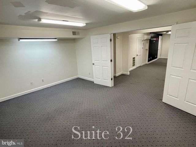 5201 W WOODMILL DR #32 LOWER, Wilmington, DE 19808