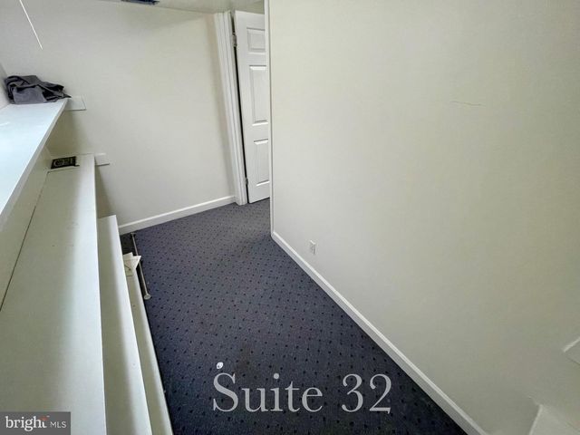 5201 W WOODMILL DR #32 LOWER, Wilmington, DE 19808