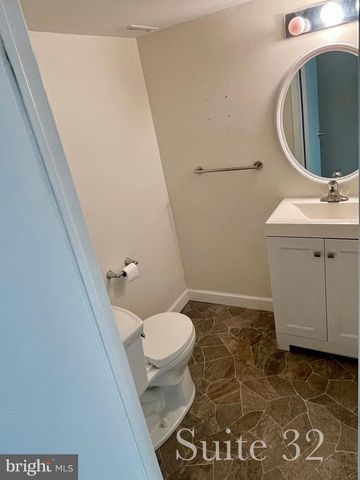 5201 W WOODMILL DR #32 LOWER, Wilmington, DE 19808