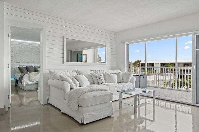 100 Waterway Road E305, Tequesta, FL 33469