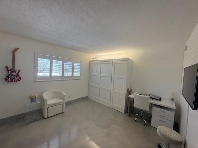 100 Waterway Road E305, Tequesta, FL 33469