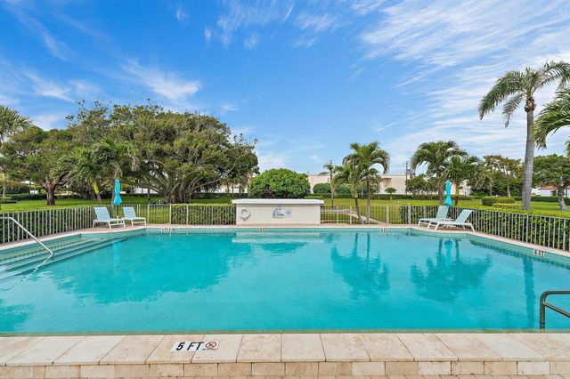 100 Waterway Road E305, Tequesta, FL 33469