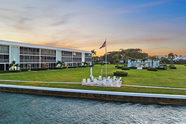 100 Waterway Road E305, Tequesta, FL 33469