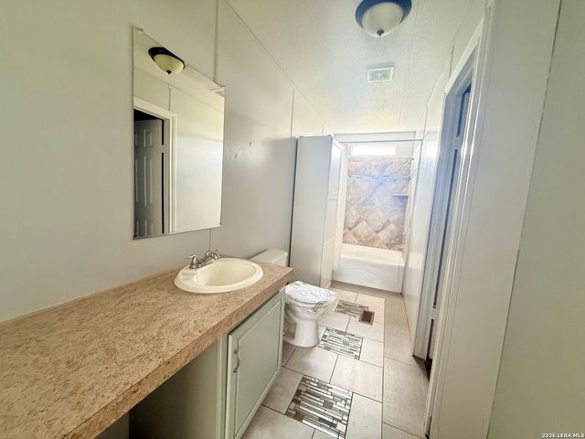 848 Railyard Dr, Kyle, TX 78640