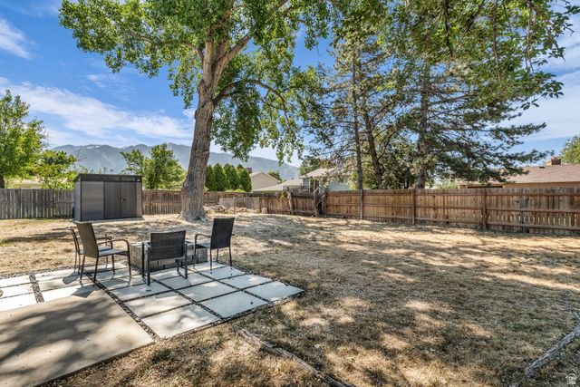 402 E 10185 S, Sandy, UT 84070