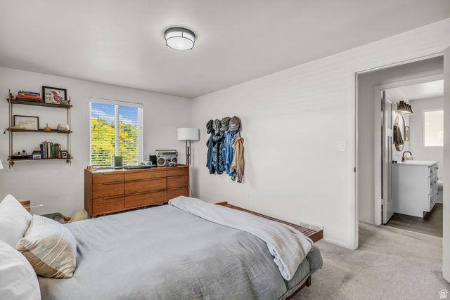 402 E 10185 S, Sandy, UT 84070