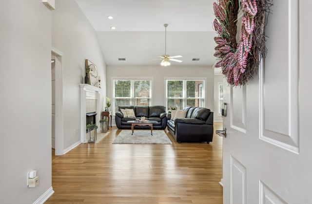5636 Cedar Rock Dr, Nashville, TN 37211