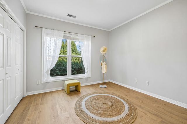 5636 Cedar Rock Dr, Nashville, TN 37211