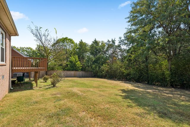 5636 Cedar Rock Dr, Nashville, TN 37211