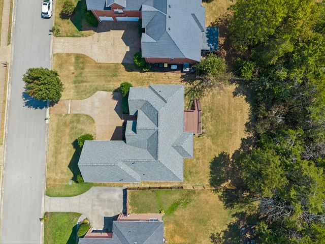5636 Cedar Rock Dr, Nashville, TN 37211