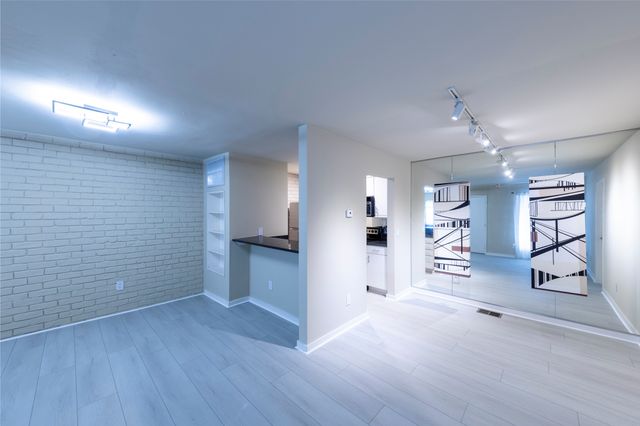 4231 Travis Street 31, Dallas, TX 75205