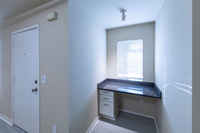 4231 Travis Street 31, Dallas, TX 75205