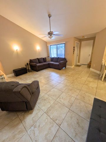 5513 Eagle Lake Drive, Palm Beach Gardens, FL 33418