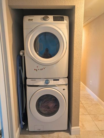 5513 Eagle Lake Drive, Palm Beach Gardens, FL 33418