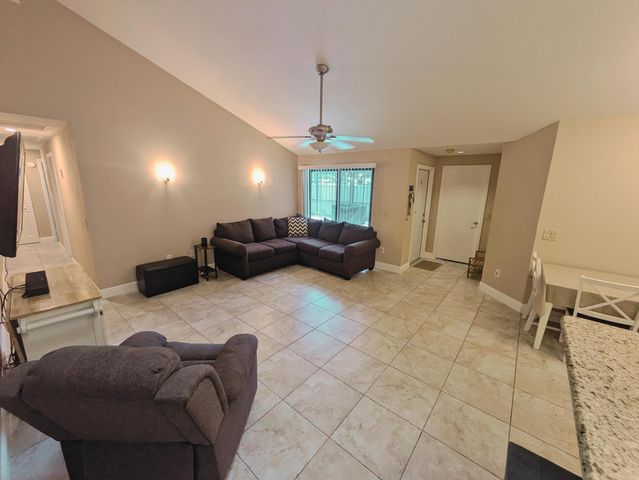 5513 Eagle Lake Drive, Palm Beach Gardens, FL 33418