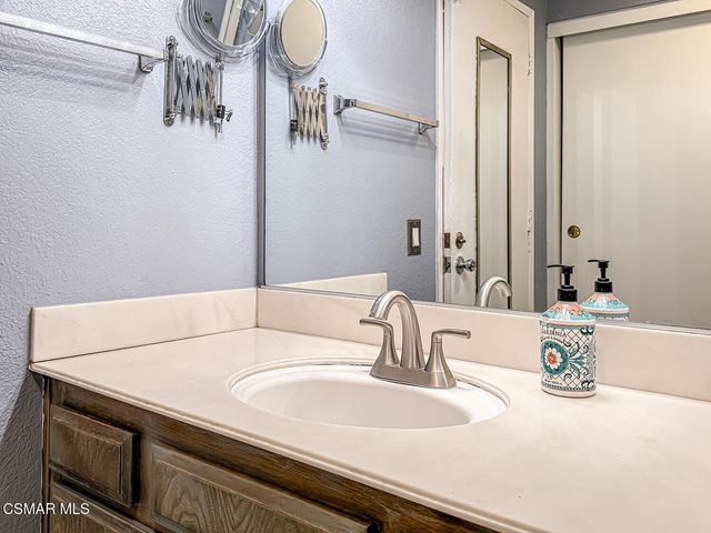 2098 Covington Avenue, Simi Valley, CA 93065