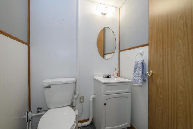 966 Bay View CIRCLE, Mukwonago, WI 53149