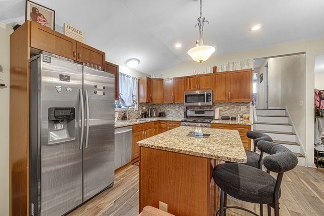 10339 S Calumet Avenue, Chicago, IL 60628