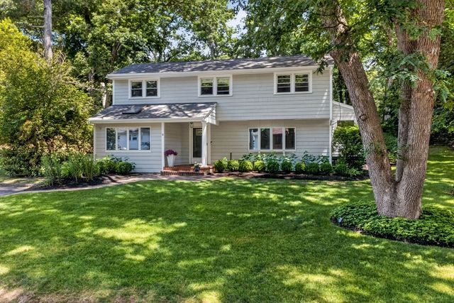 5 Holbrook, Wayland, MA 01778