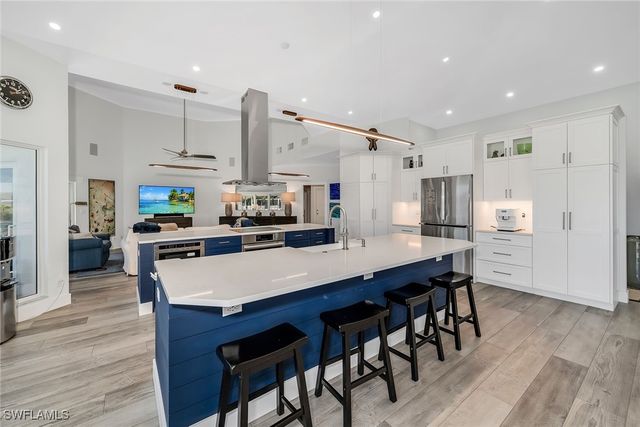 829 Bluebonnet CT, Marco Island, FL 34145