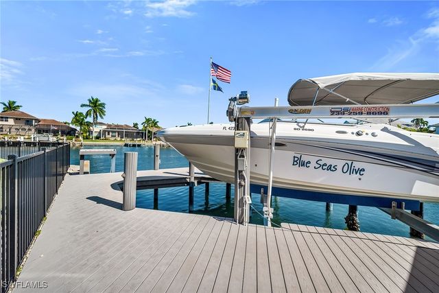 829 Bluebonnet CT, Marco Island, FL 34145