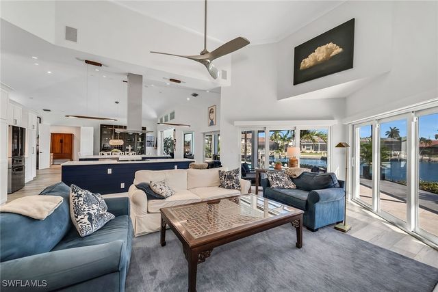 829 Bluebonnet CT, Marco Island, FL 34145