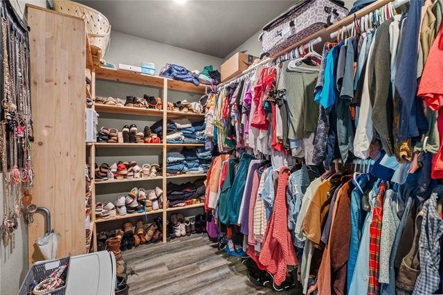 14955 Greasy Valley, Prairie Grove, AR 72753