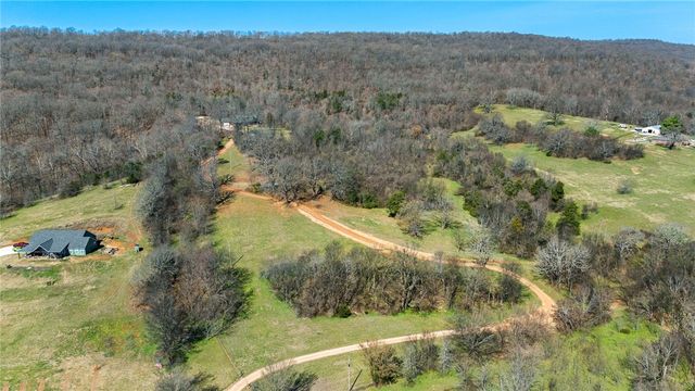 14955 Greasy Valley, Prairie Grove, AR 72753