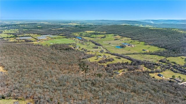 14955 Greasy Valley, Prairie Grove, AR 72753