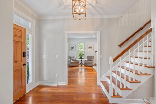 610 Hobcaw Bluff Drive, Mount Pleasant, SC 29464