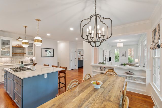 610 Hobcaw Bluff Drive, Mount Pleasant, SC 29464