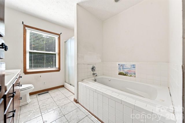 1261 Davis Road, Lincolnton, NC 28092