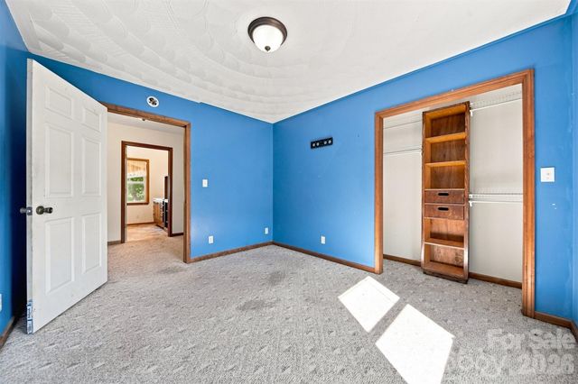 1261 Davis Road, Lincolnton, NC 28092