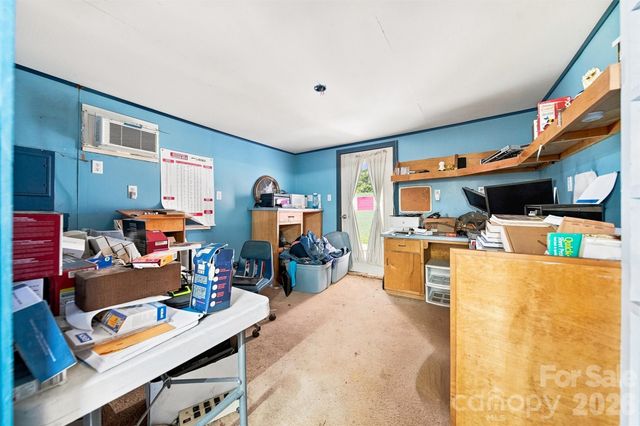 1261 Davis Road, Lincolnton, NC 28092