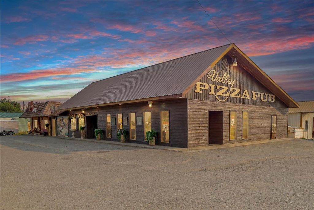 376 US Highway 93 N, Eureka, MT 59917