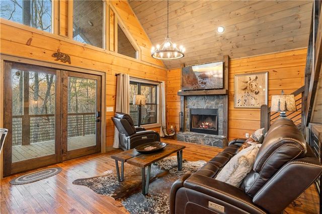 447 Pig Trail, Cherry Log, GA 30522