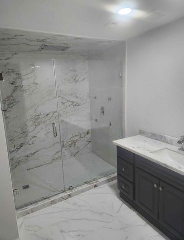 8118 Ogden Street, Houston, TX 77017