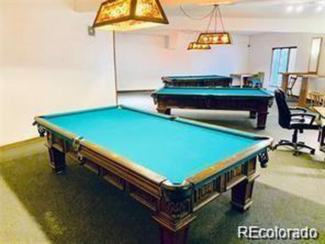 1300 S Parker Rd 11, Denver, CO 80231