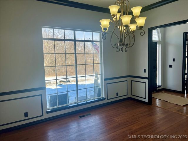 19950 W Hwy 33 Road, Sapulpa, OK 74066