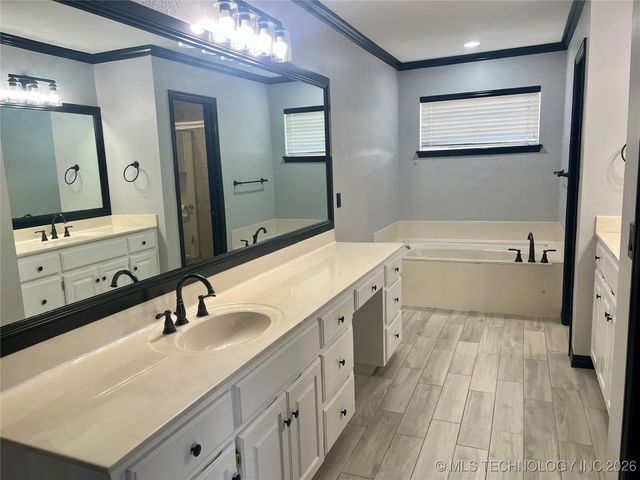 19950 W Hwy 33 Road, Sapulpa, OK 74066